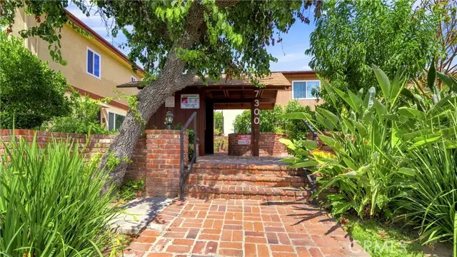 7300 Lennox  #K16, Van Nuys, CA 91405 - #2