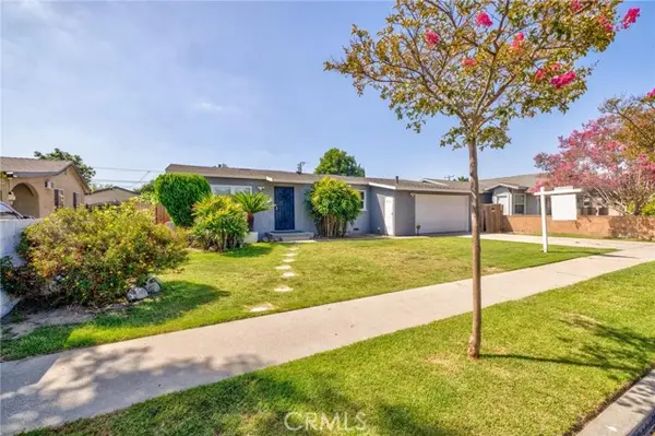 1136 71st, Long Beach, CA 90805