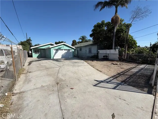 2115 130th, Compton, CA 90222 - #2