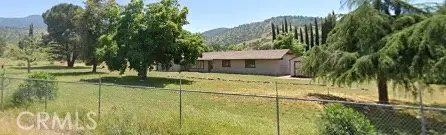 6009 Elwood Road, Sanger, CA 93657