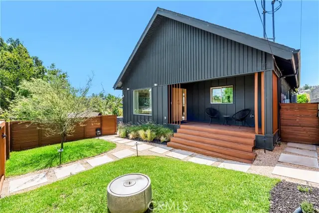 2240 Ewing Street, Los Angeles, CA 90039 - Image #2