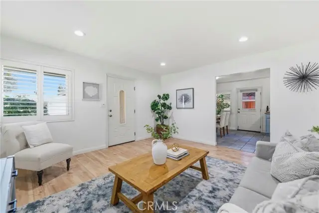 11736 215th Street, Lakewood, CA 90715 - #3