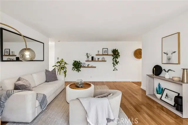 947 16th Street  #5, Santa Monica, CA 90403 - Image #3