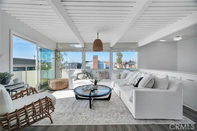 2901 Alma Ave, Manhattan Beach, CA 90266 - Image #2