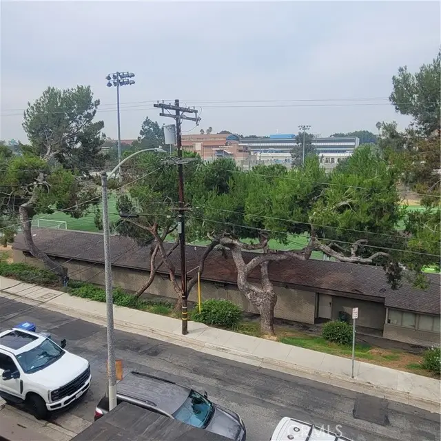 932 Mott Street, Los Angeles, CA 90023 - Image #3