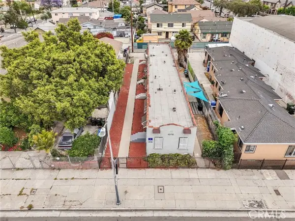 10714 Broadway, Los Angeles, CA 90061
