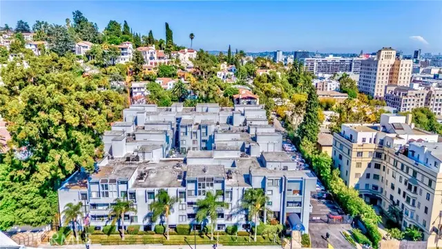 1940 Highland Avenue  #66, Los Angeles, CA 90068 - Image #2