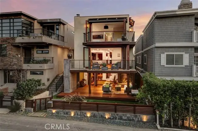 436 32nd St., Manhattan Beach, CA 90266 - #2