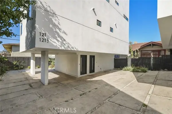 121 Coronado Street, Los Angeles, CA 90057