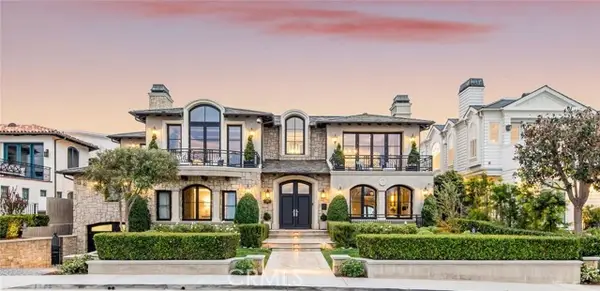 500 Poinsettia Avenue, Manhattan Beach, CA 90266