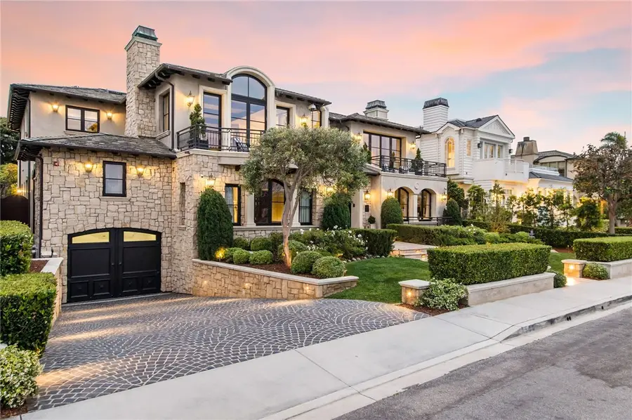 500 Poinsettia Avenue, Manhattan Beach, CA 90266 - #2