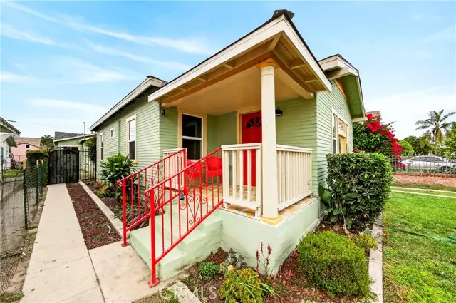 917 50th Place, Los Angeles, CA 90037 - #1