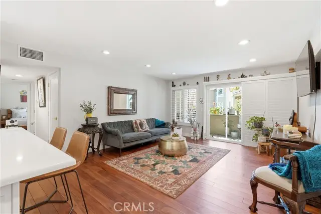 3860 Amberly  #F, Inglewood, CA 90305 - #2