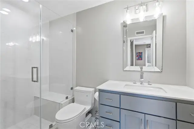3860 Amberly  #F, Inglewood, CA 90305 - #3