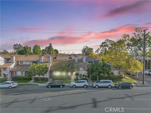 3392 Elm Avenue, Long Beach, CA 90807