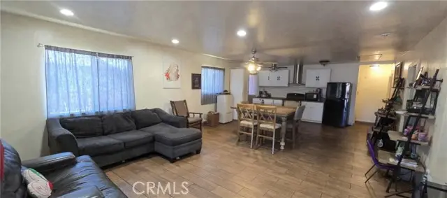 700 77th, Los Angeles, CA 90044 - #3