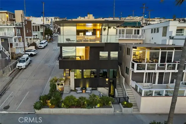 4320 The Strand, Manhattan Beach, CA 90266 - #3