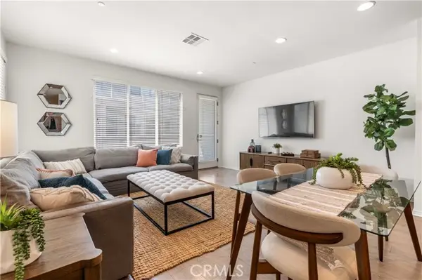 5560 Boardwalk  #105, Hawthorne, CA 90250