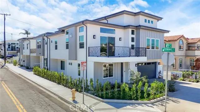 2622 Curtis Ave, Redondo Beach, CA 90278 - #3