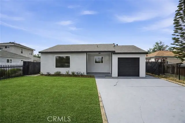 527 Cucamonga Avenue, Ontario, CA 91764 - #1