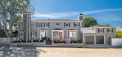 1729 Pacific Avenue, Manhattan Beach, CA 90266 - #1