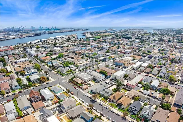 331 10th Street, San Pedro, CA 90731 - #2