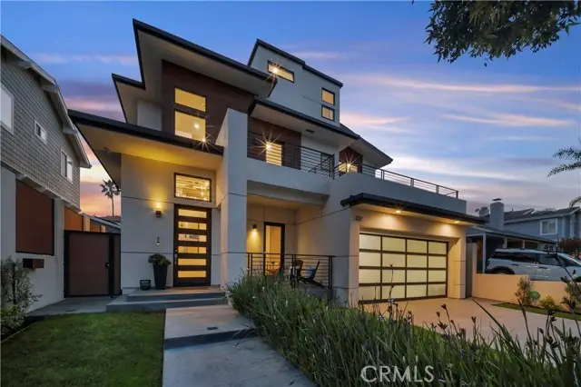 332 Avenue E, Redondo Beach, CA 90277 - #2