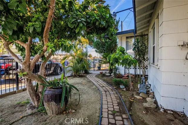 620 D, Ontario, CA 91762 - #2