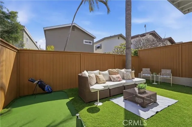 1530 Steinhart Avenue, Redondo Beach, CA 90278 - #3