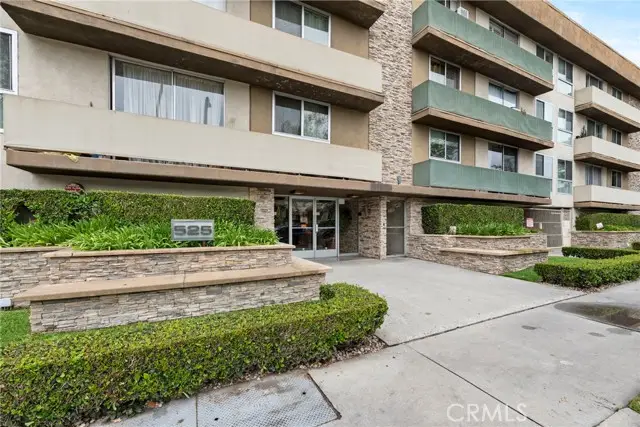 525 Sycamore Avenue  #333, Los Angeles, CA 90036 - #2
