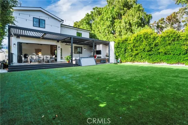1852 6th, Manhattan Beach, CA 90266 - #2