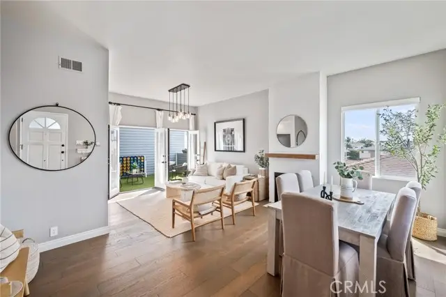 1300 12th Street  #E, Manhattan Beach, CA 90266 - #3