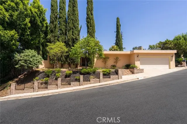 3586 Alana Drive, Sherman Oaks, CA 91403 - #3