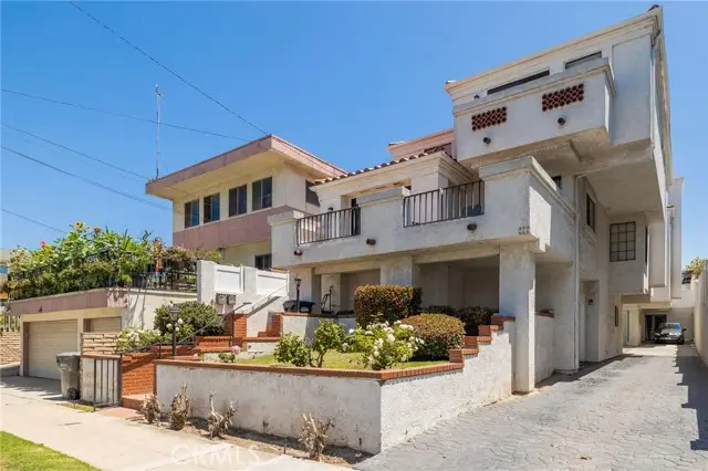 222 Juanita Avenue, Redondo Beach, CA 90277 - #1