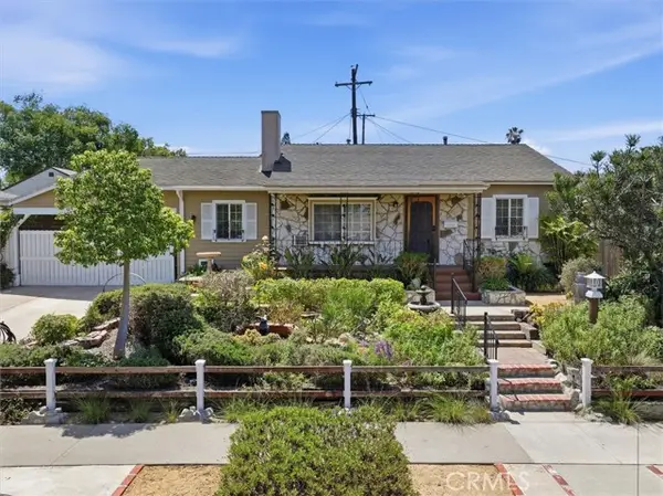 210 46th Street, Long Beach, CA 90807
