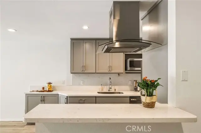 2411 Prospect Avenue  #122, Hermosa Beach, CA 90254 - #2