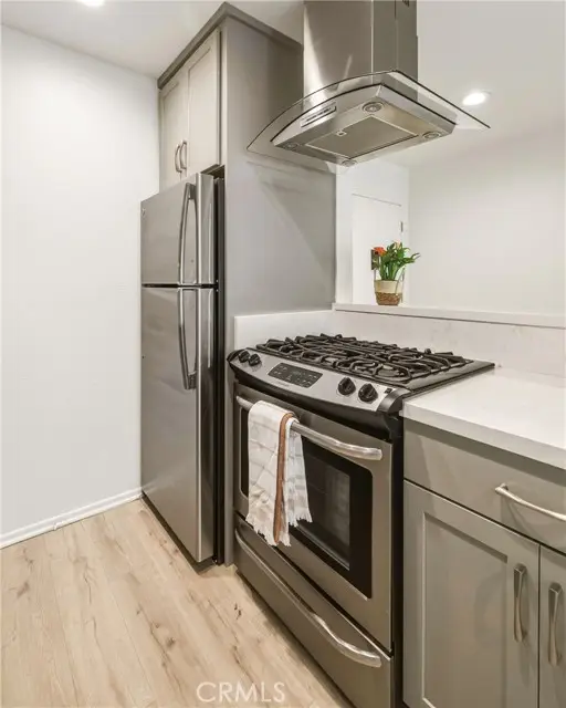 2411 Prospect Avenue  #122, Hermosa Beach, CA 90254 - #3