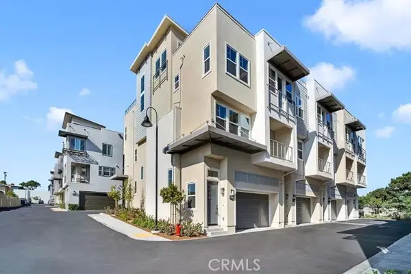 582 Imperial, El Segundo, CA 90245