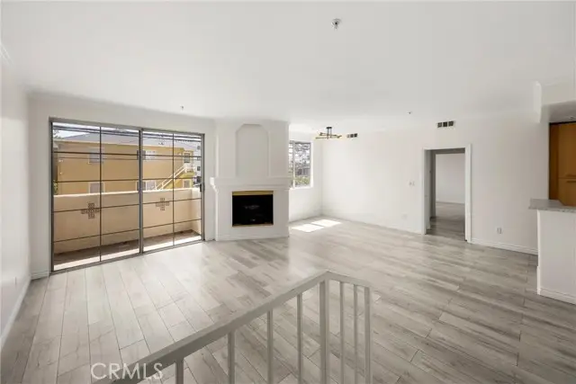 7122 La Tijera Boulevard  #H101, Los Angeles, CA 90045 - #2