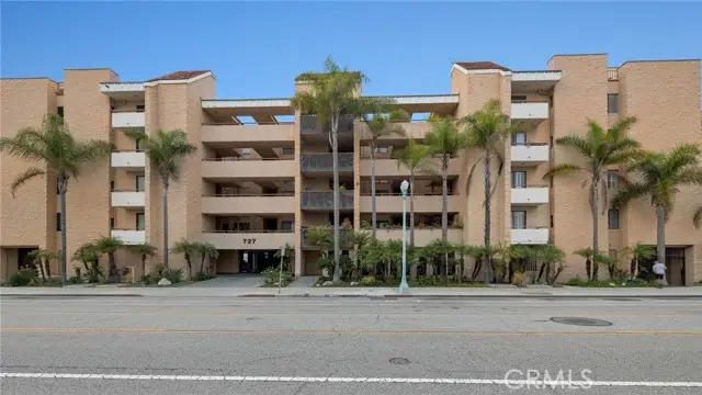 727 Esplanade  #306, Redondo Beach, CA 90277 - #2