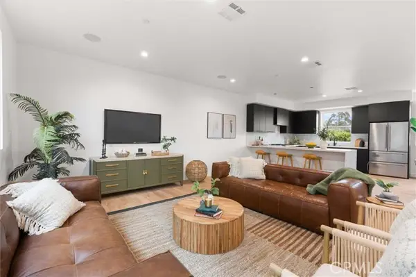 6057 Tujunga Avenue, North Hollywood, CA 91606