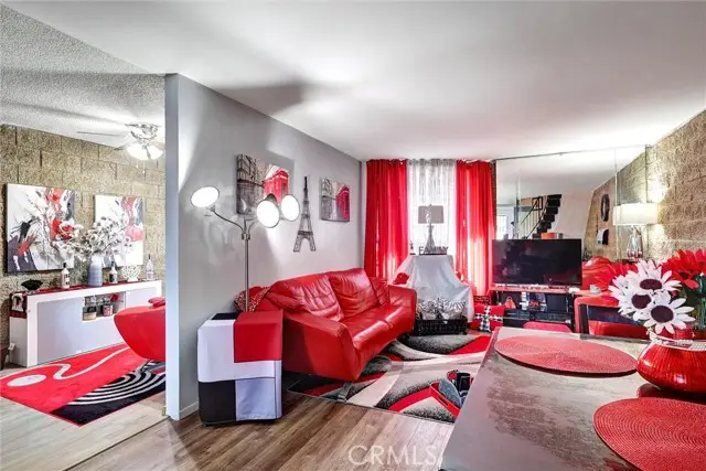240 Queen Street  #9, Inglewood, CA 90301 - #3
