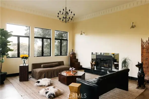 3761 Glenalbyn, Los Angeles, CA 90065