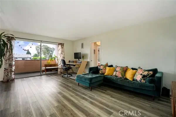 855 Victor Avenue  #203, Inglewood, CA 90302