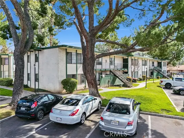 1735 Washington Street  #B28, Colton, CA 92324 - #2