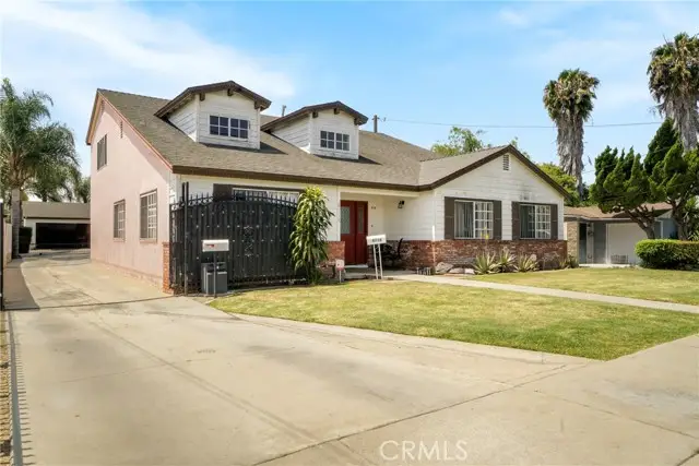 8118 Alameda, Downey, CA 90242 - #2