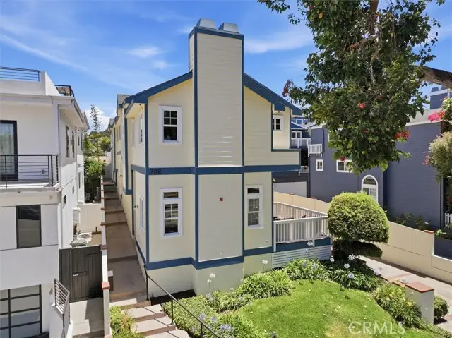 702 Broadway  #A, Redondo Beach, CA 90277 - #2