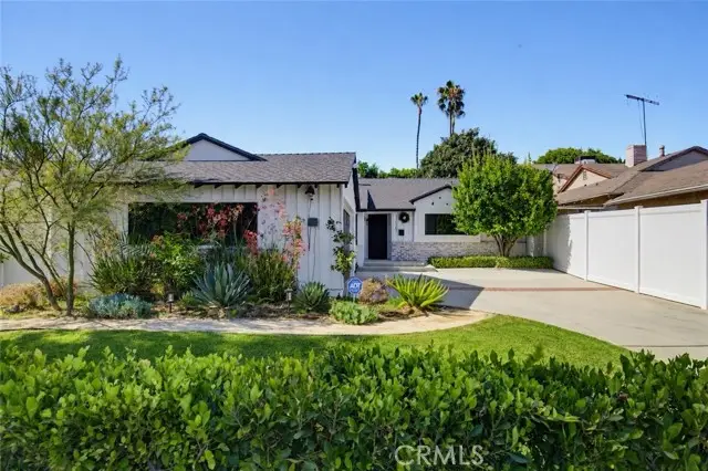 13547 Bessemer Street, Van Nuys, CA 91401 - #1