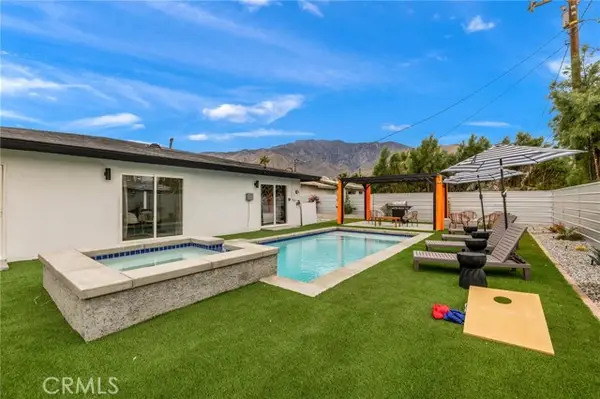 414 Avenida Cerca, Palm Springs, CA 92262