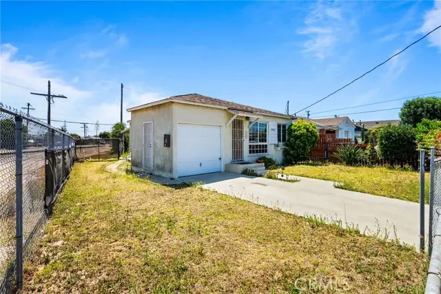 24412 Broad, Wilmington, CA 90744 - #2